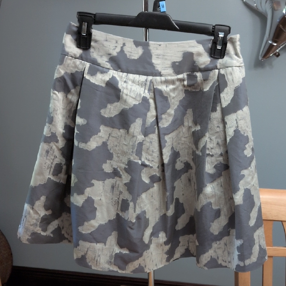 Kate Spade Haley Floral Mini Skirt in Mercury Gray and Cream
